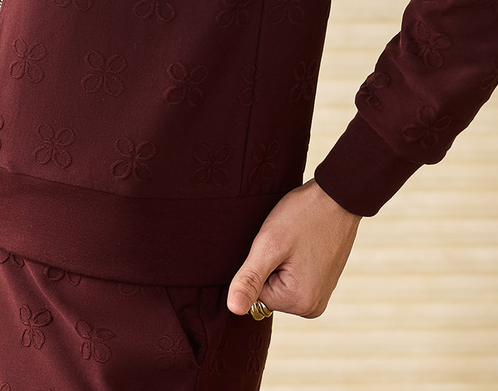 Ribbed Collar & Cuff