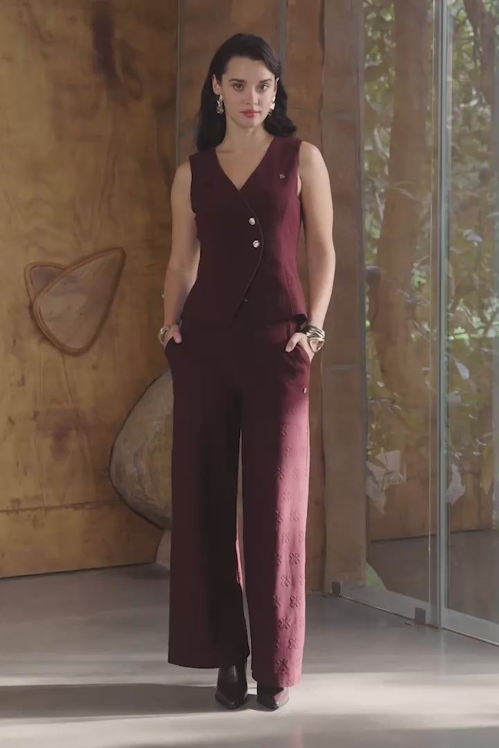 Sangria Brown